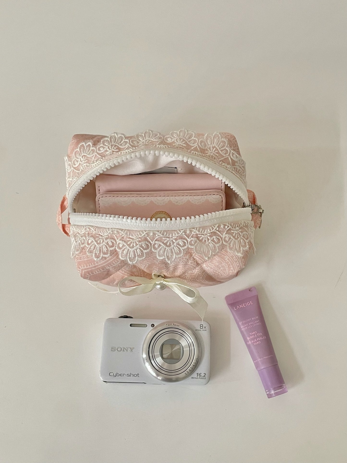 Amora Ivory Edition - Sakura Pink Mini Quilted Beauty Case