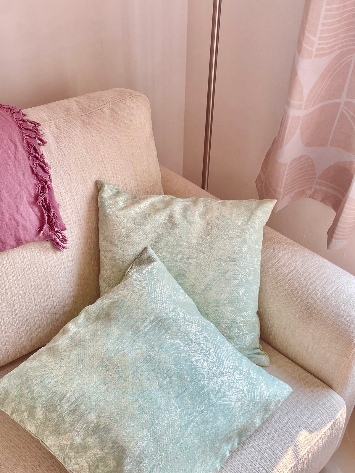 Mandarin Pearl Pillow Cover Amora
