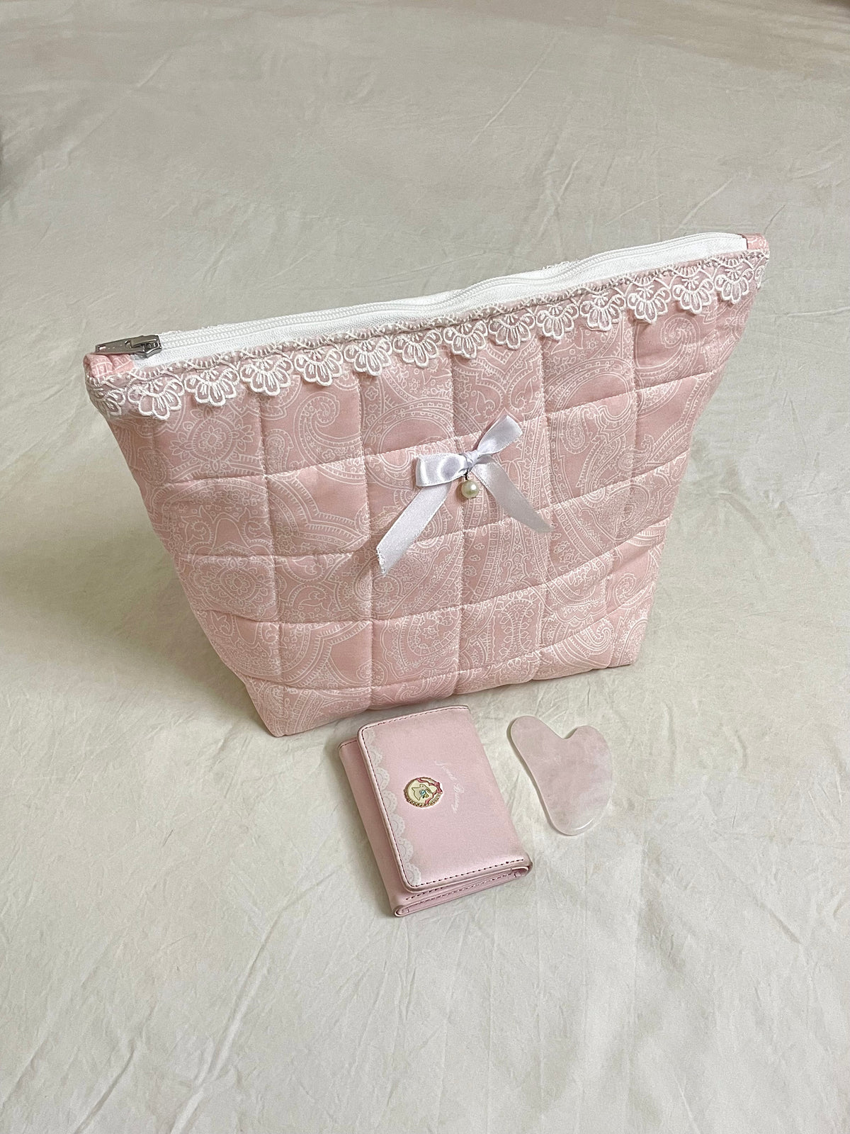 Sakura Axis Beauty Bag Amora