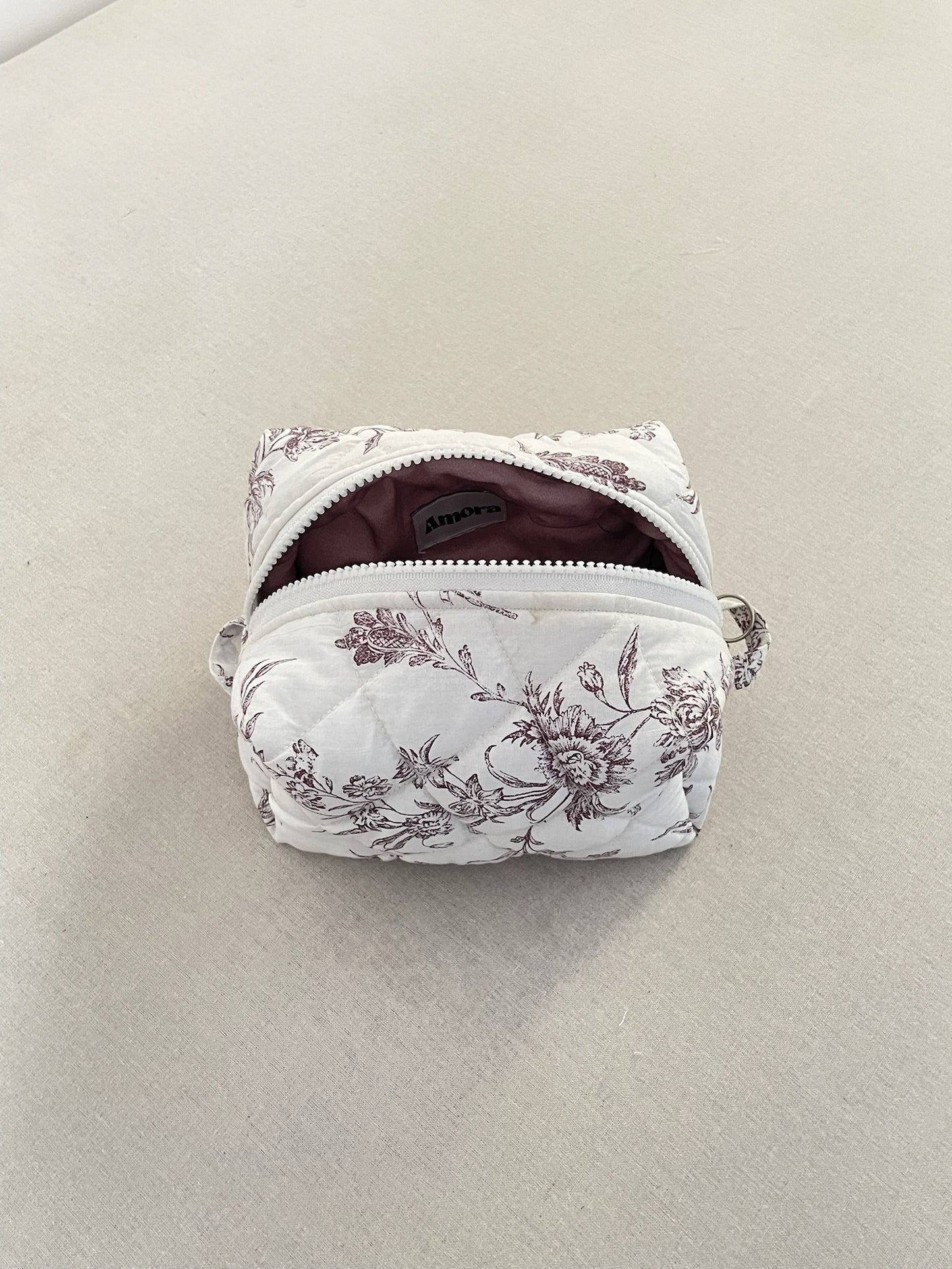 Quilted Makeup Pouch, Assorted Prints (Random Pick), 20×12×10 cm, Cotton Lining, Handmade