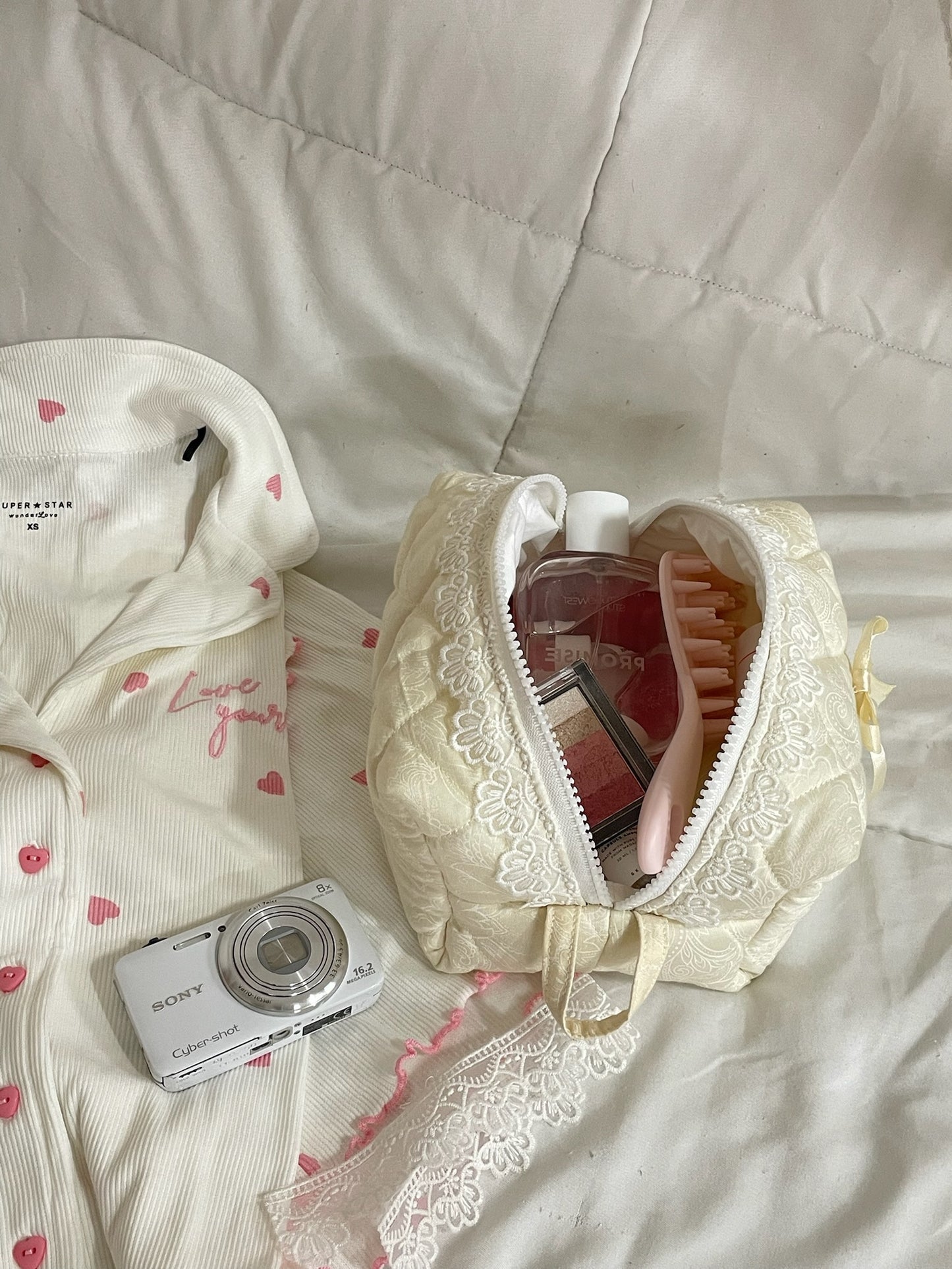 Amora Ivory Edition - Jacquard Quilted Makeup Pouch