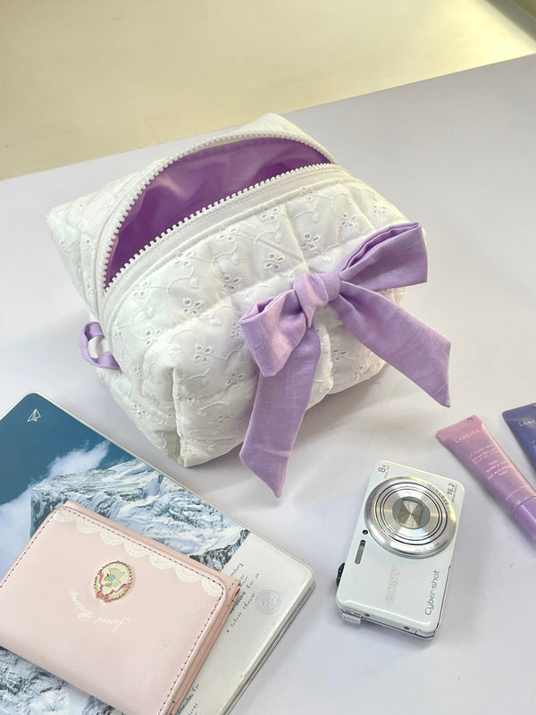 Amora Ivory Edition - Lily Beauty Case