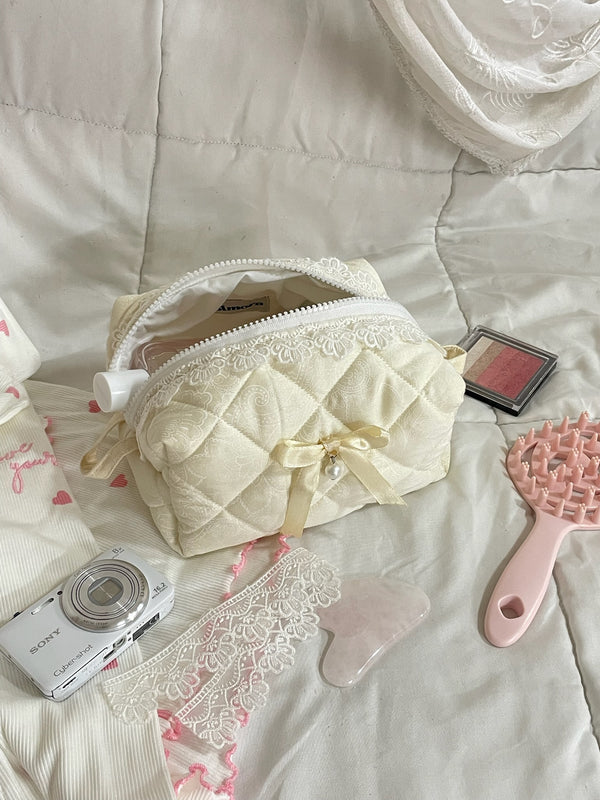 Amora Ivory Edition - Jacquard Quilted Makeup Pouch