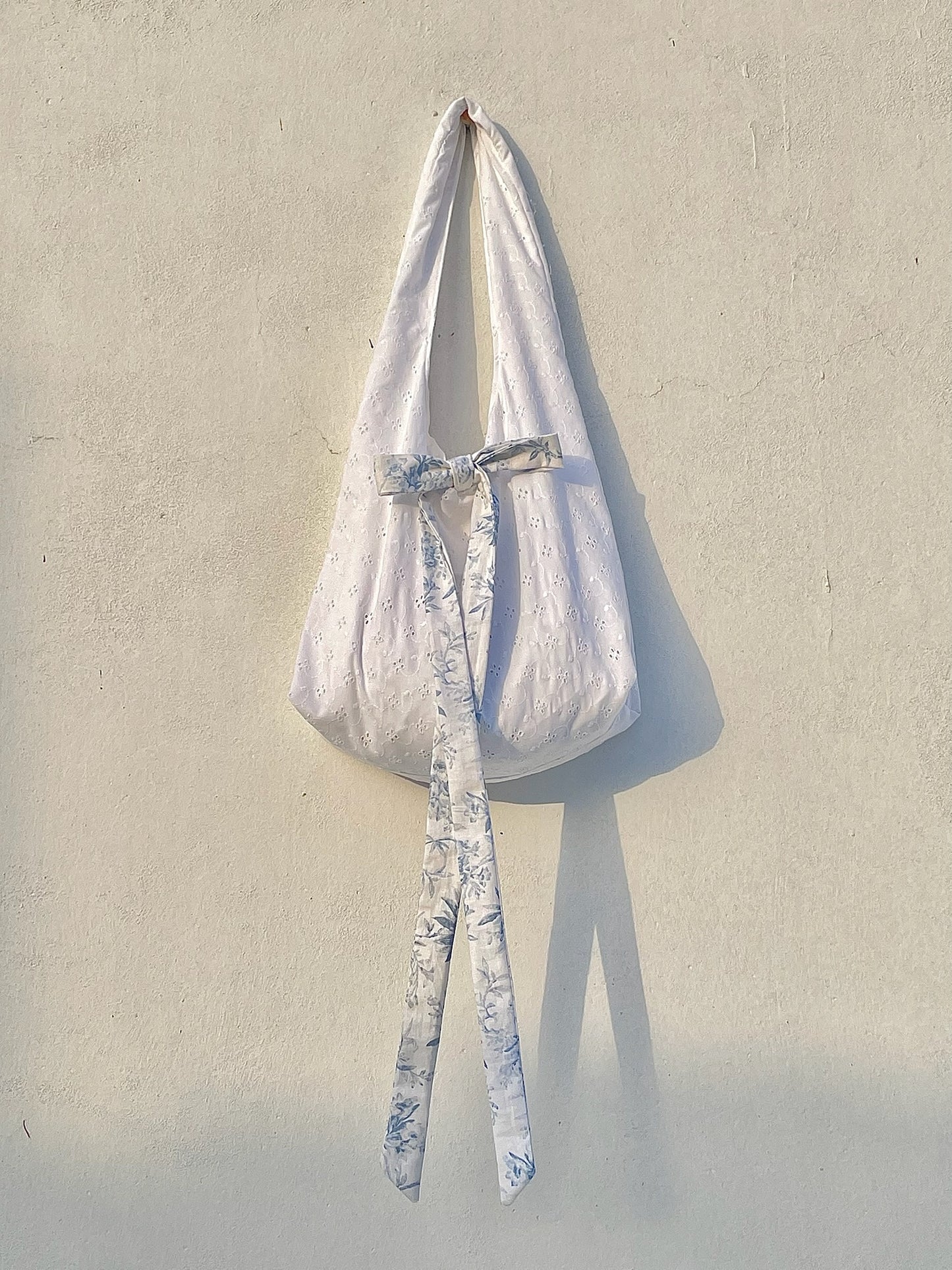 Lace bow bag Amora