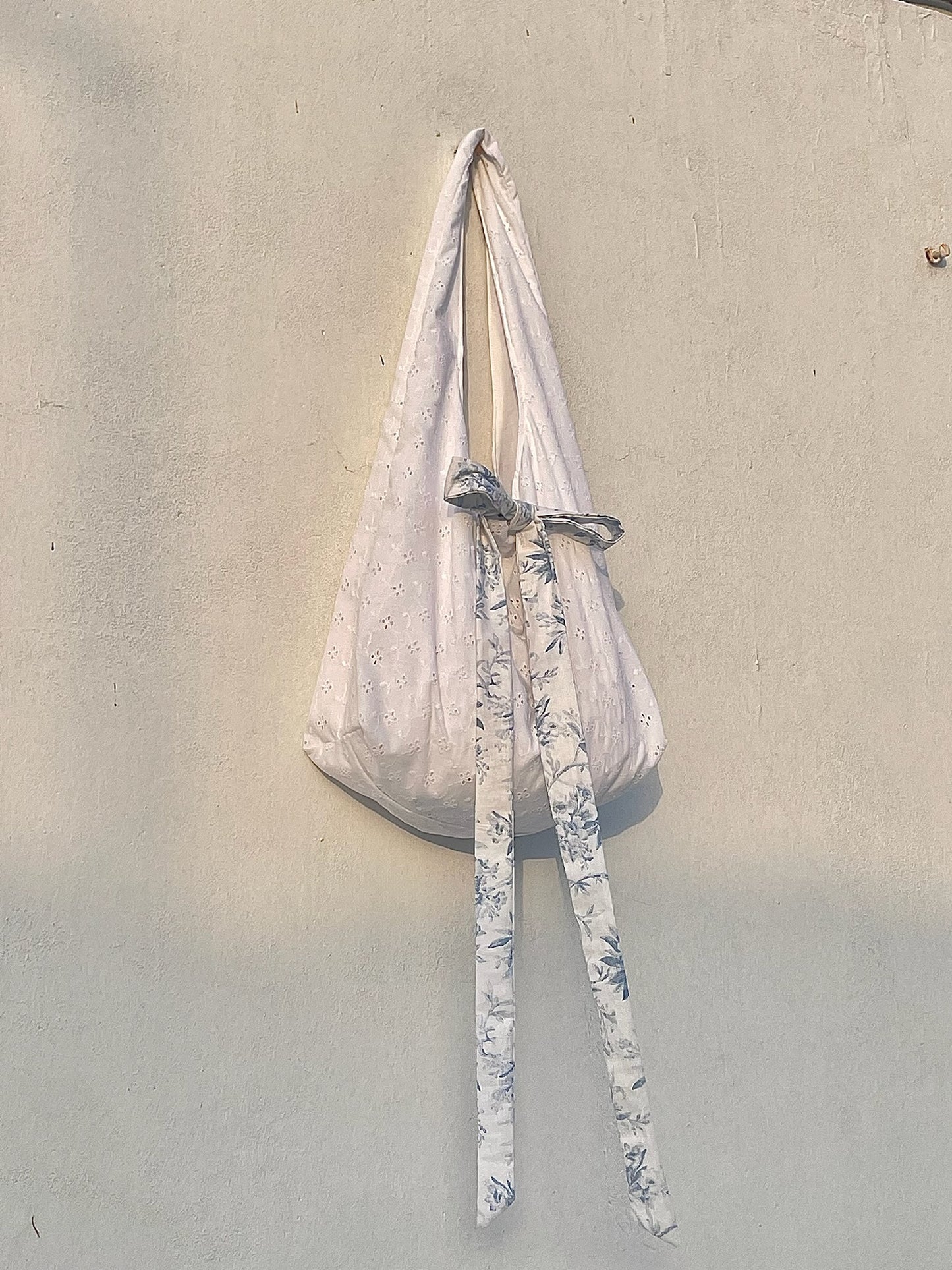 Lace bow bag Amora