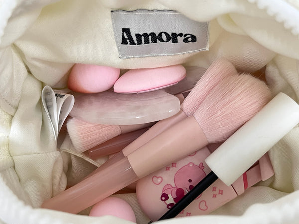 Quilted Makeup Pouch, Assorted Prints (Random Pick), 20×12×10 cm, Cotton Lining, Handmade